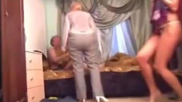 Секс видео №69546 - sexovidos.com