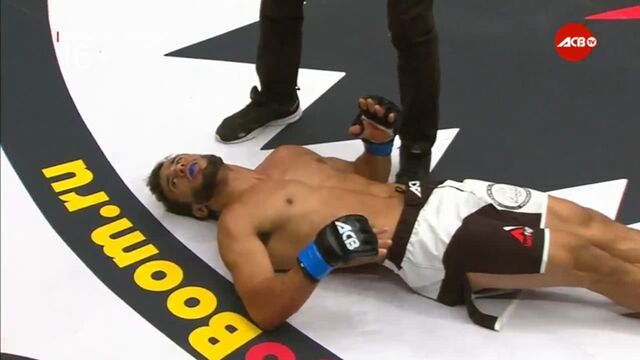 Секс видео №23932 - sexovidos.com