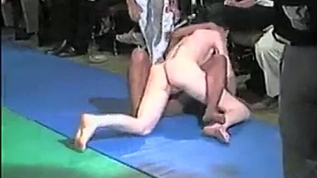 Секс видео №409027 - sexovidos.com