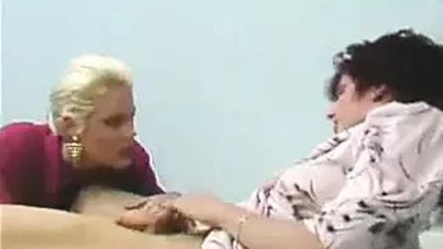 Секс видео №111005 - sexovidos.com