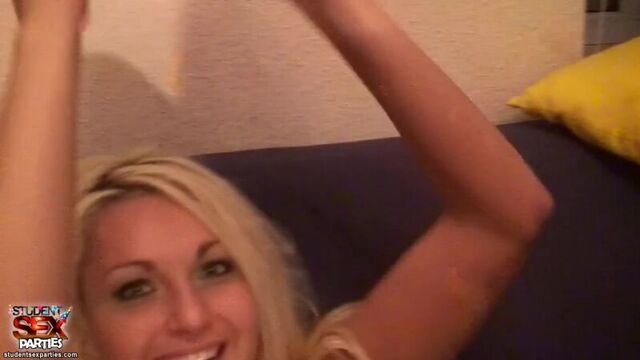 Секс видео №379360 - sexovidos.com
