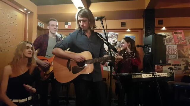 Секс видео №130122 - sexovidos.com